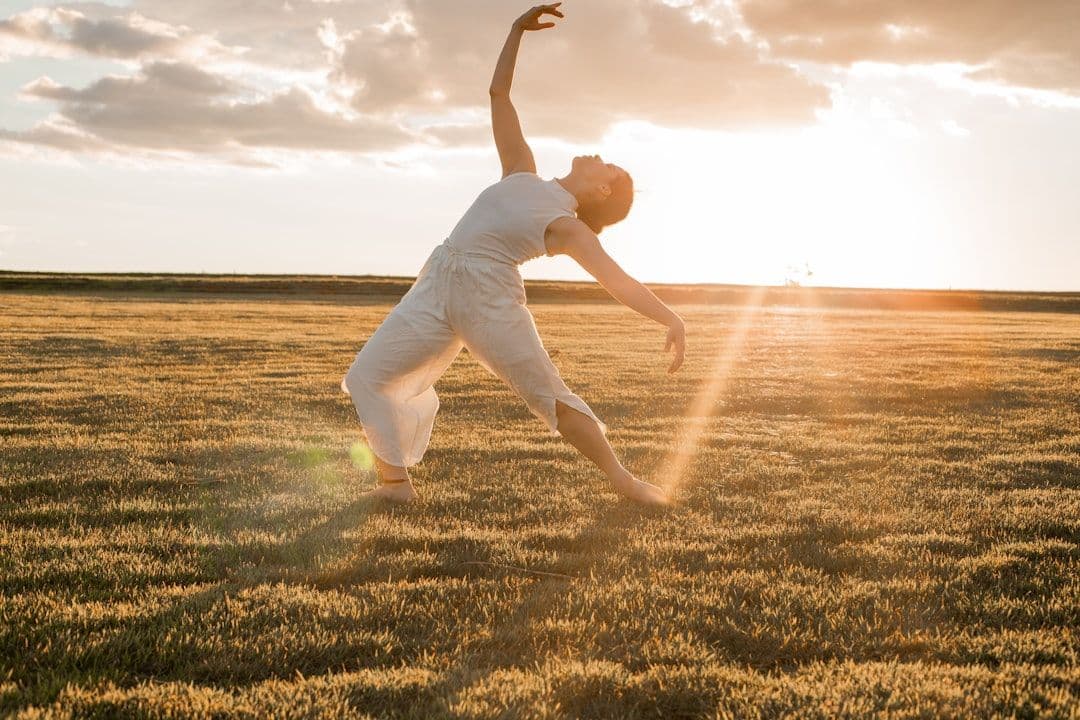 Somatic Therapy: A Complete Guide to Body-Centred Healing — holistic health